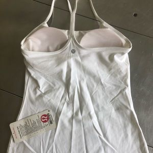 Women’s Lululemon Tank